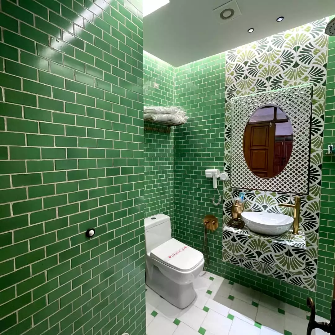 Alibaba https://cdn.alibaba.ir/ostorage/hotel-accommodation-images/684941daac13a7ed0d84d58f_سبز 2.webp